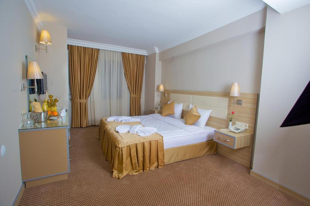 Laleli Emin Hotel Истанбул Екстериор снимка